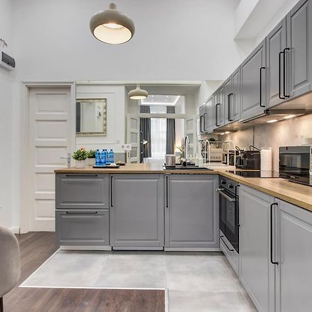 Semmelweis Apartment Budapest Bagian luar foto