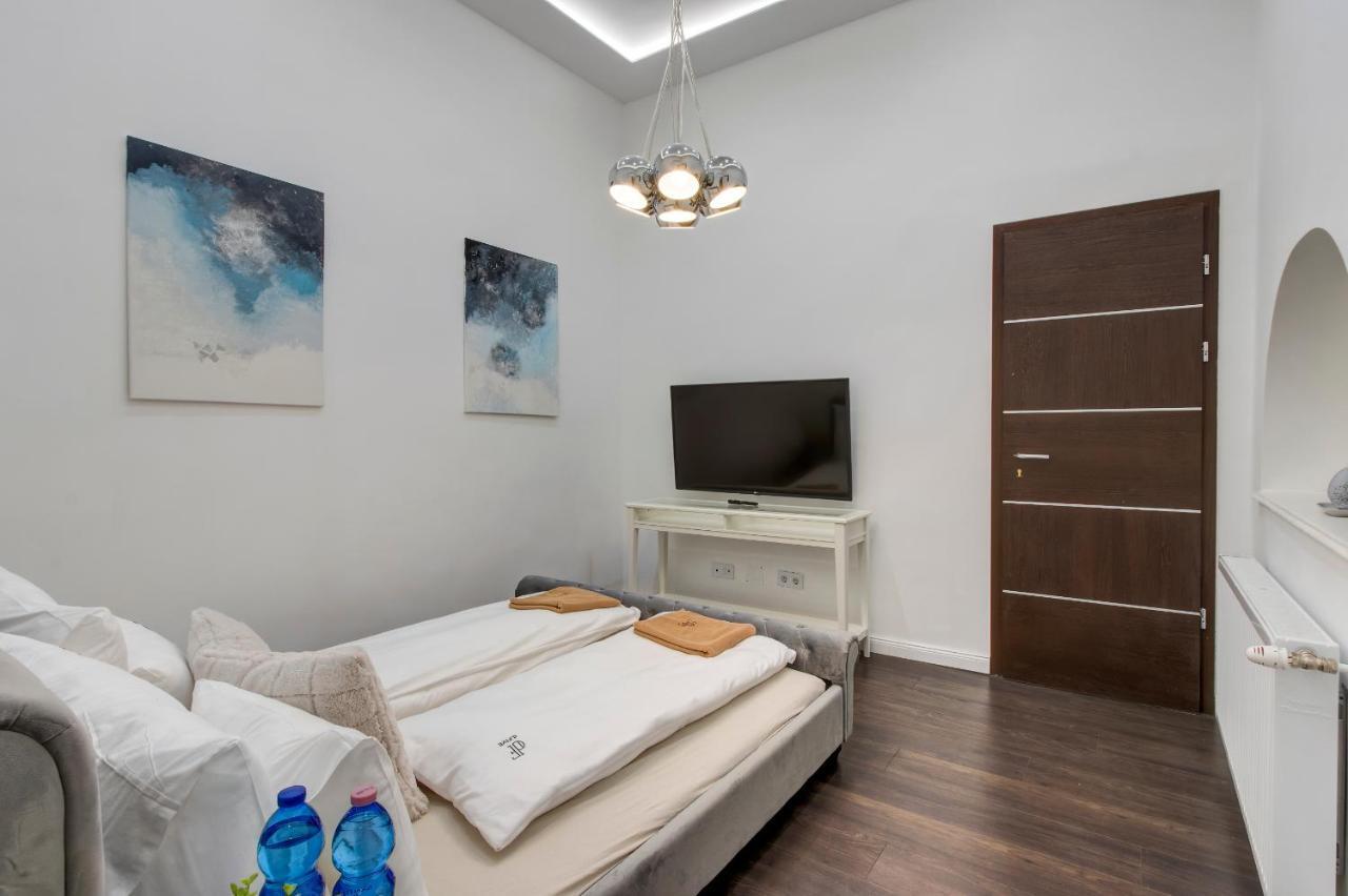 Semmelweis Apartment Budapest Bagian luar foto